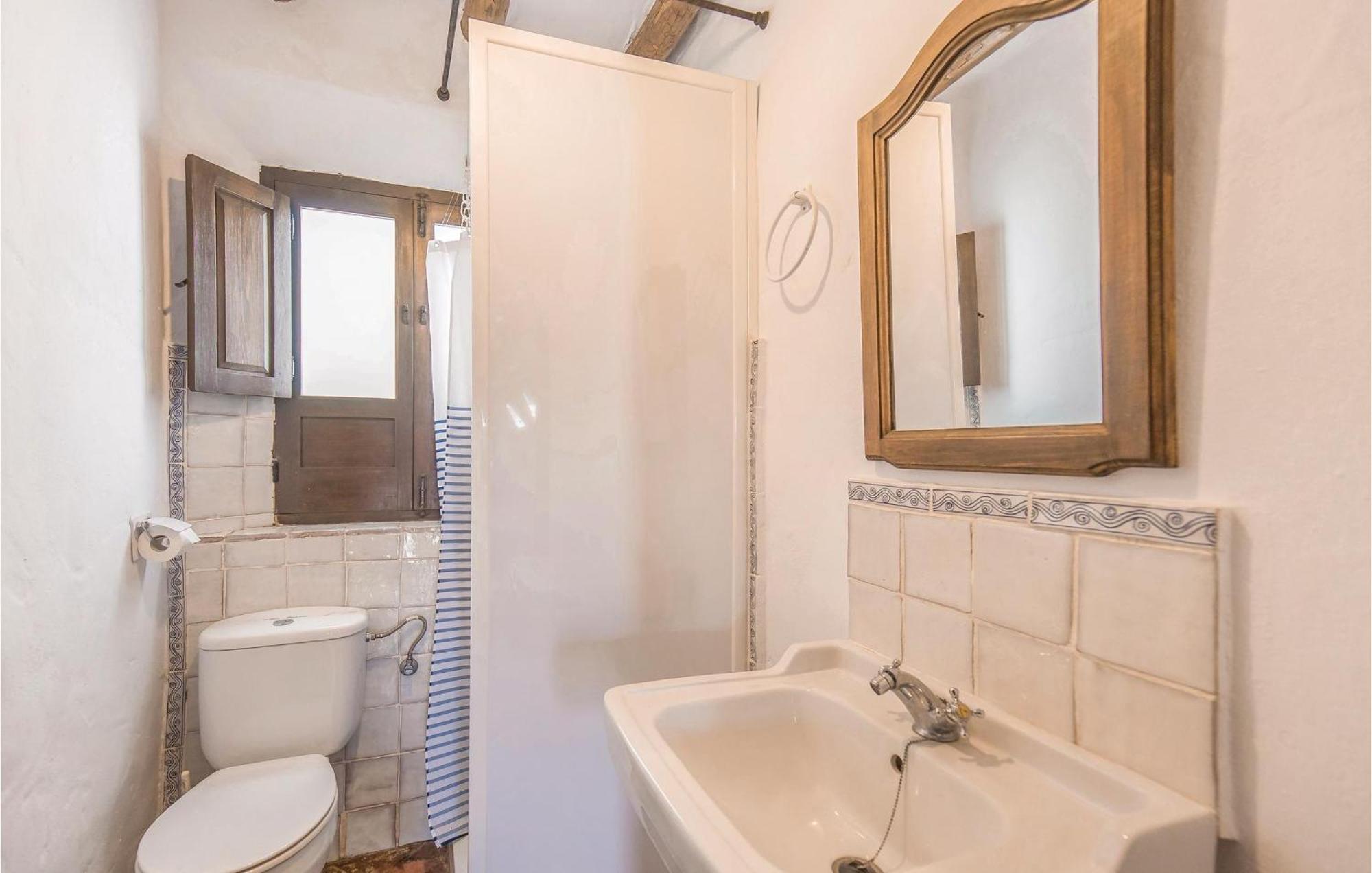 Cozy Home In Zahara De La Sierra With Kitchen Kültér fotó